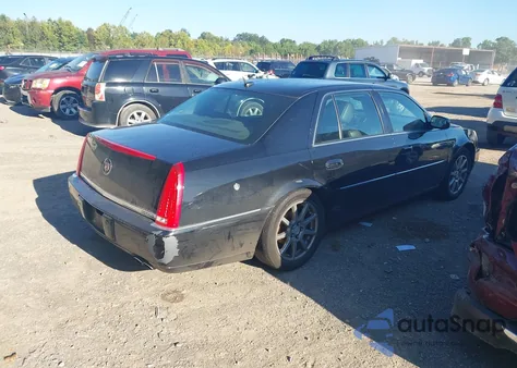 2008 Cadillac Dts z USA, uszkodzony, nr VIN 1G6KD57978U141914